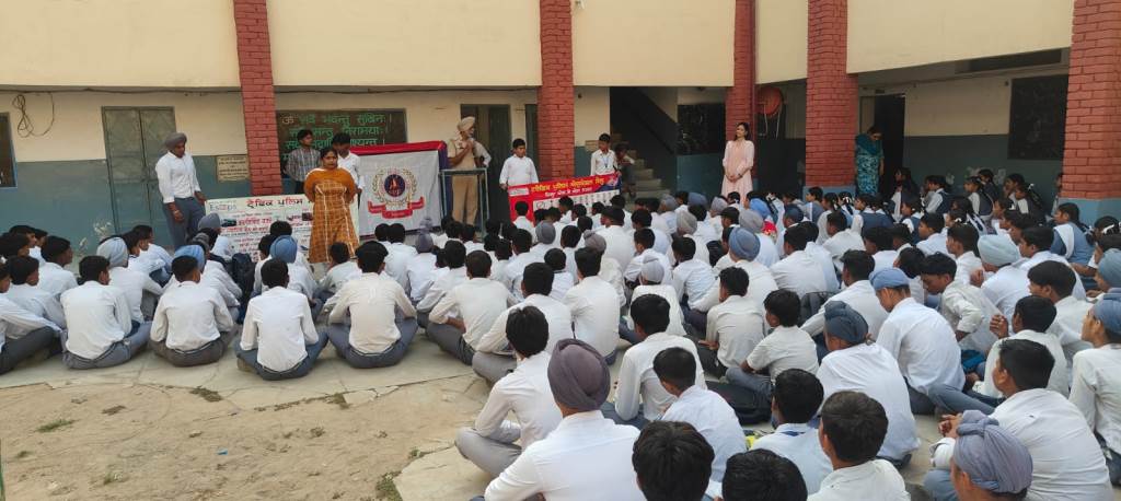 School students made aware about traffic rules ill effects of drugs and facilities of Sanjh Kendra